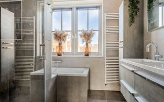 Hark 121, HENDRIK-IDO-AMBACHT