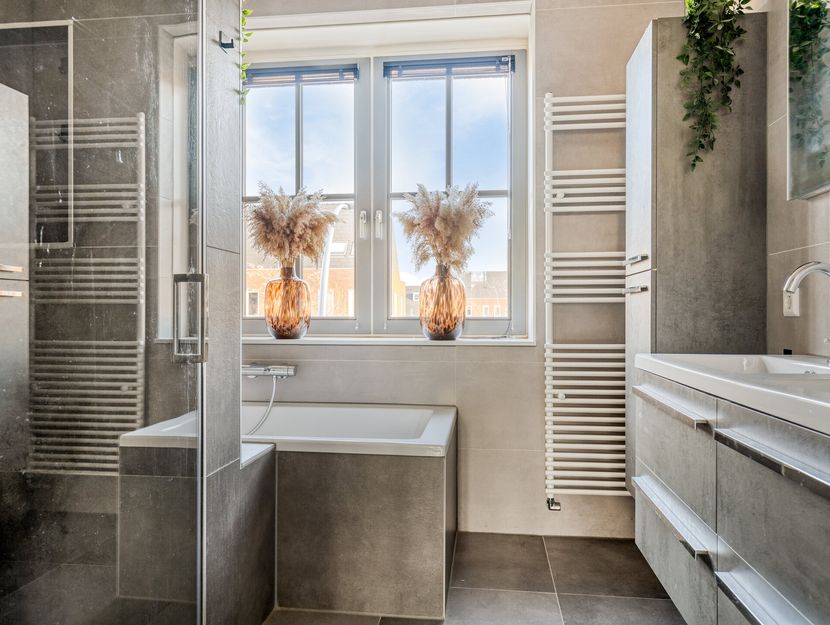 Hark 121, HENDRIK-IDO-AMBACHT