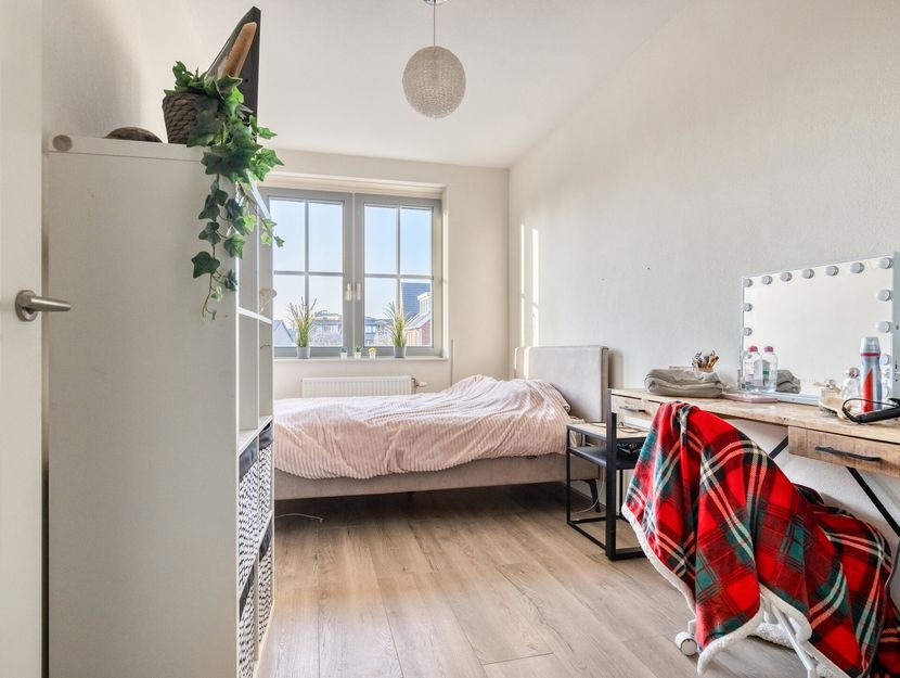 Hark 121, HENDRIK-IDO-AMBACHT