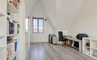 Hark 121, HENDRIK-IDO-AMBACHT