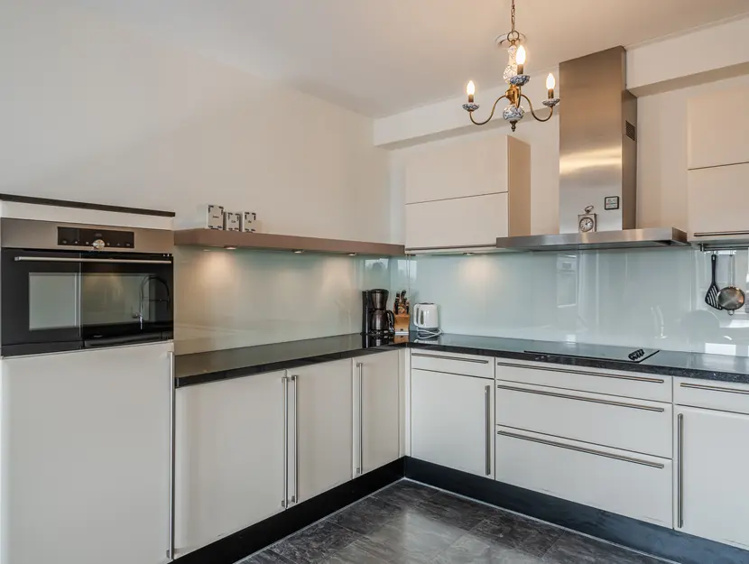 Emmasingel 10A, HENDRIK-IDO-AMBACHT