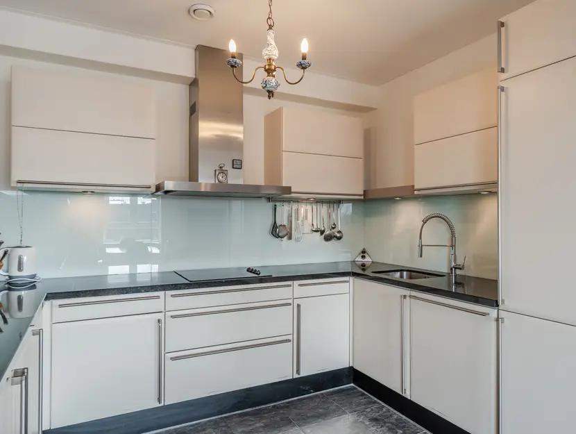 Emmasingel 10A, HENDRIK-IDO-AMBACHT