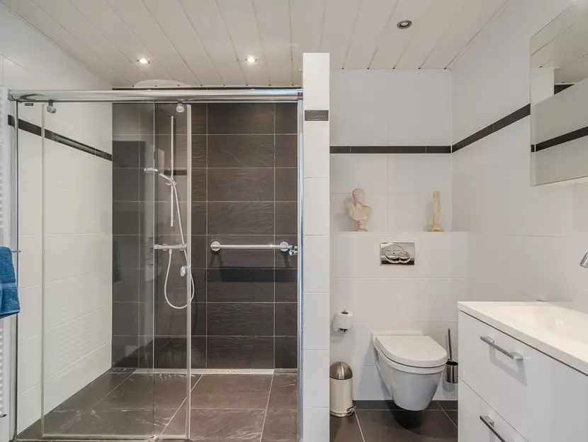 Emmasingel 10A, HENDRIK-IDO-AMBACHT