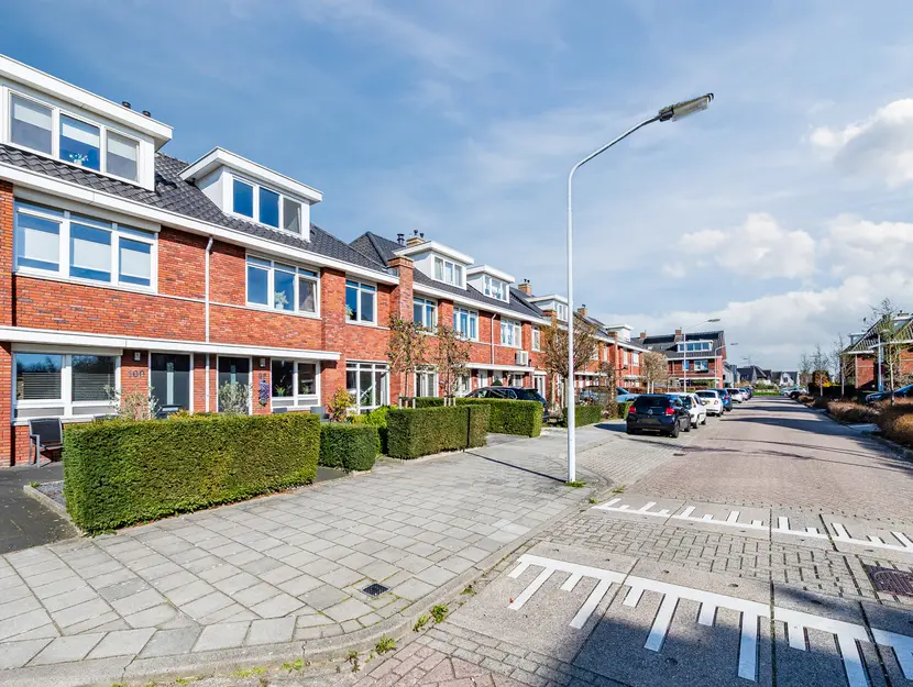 Zaling 98, PAPENDRECHT