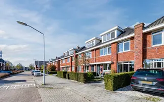 Zaling 98, PAPENDRECHT