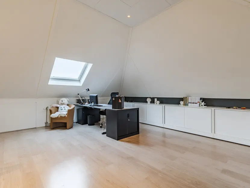 Zaling 98, PAPENDRECHT