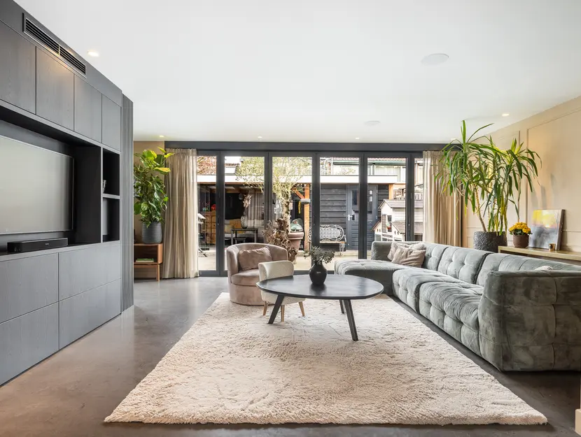 Schultz van Haegenstraat 28, HENDRIK-IDO-AMBACHT