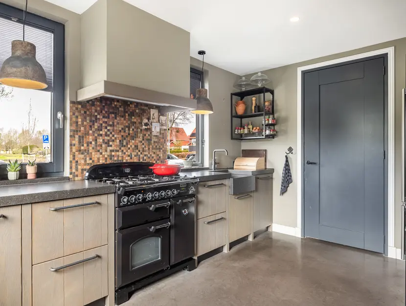 Schultz van Haegenstraat 28, HENDRIK-IDO-AMBACHT