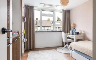 Schultz van Haegenstraat 28, HENDRIK-IDO-AMBACHT