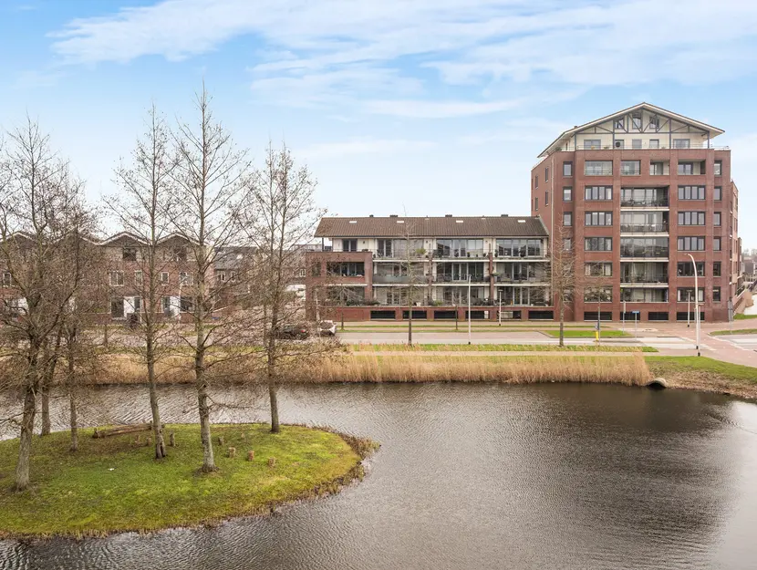Steur 8, HENDRIK-IDO-AMBACHT