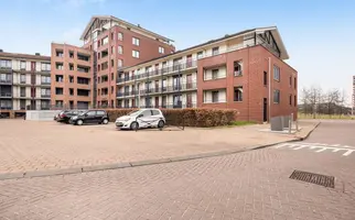 Steur 8, HENDRIK-IDO-AMBACHT