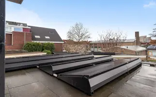 Burgemeester de Bruïnelaan 17, ZWIJNDRECHT