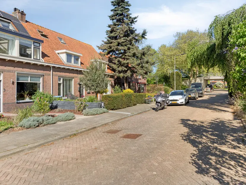 Halfweg 10, HENDRIK-IDO-AMBACHT