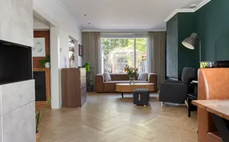 Halfweg 10, HENDRIK-IDO-AMBACHT