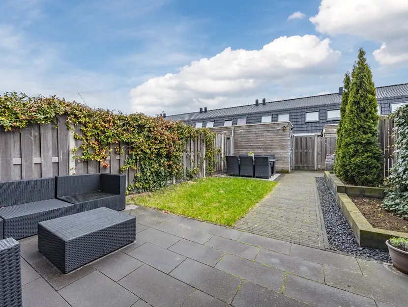 Elzengaarde 21, HENDRIK-IDO-AMBACHT