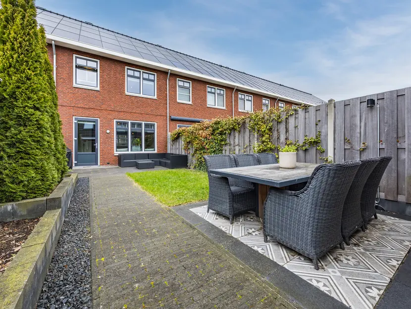 Elzengaarde 21, HENDRIK-IDO-AMBACHT