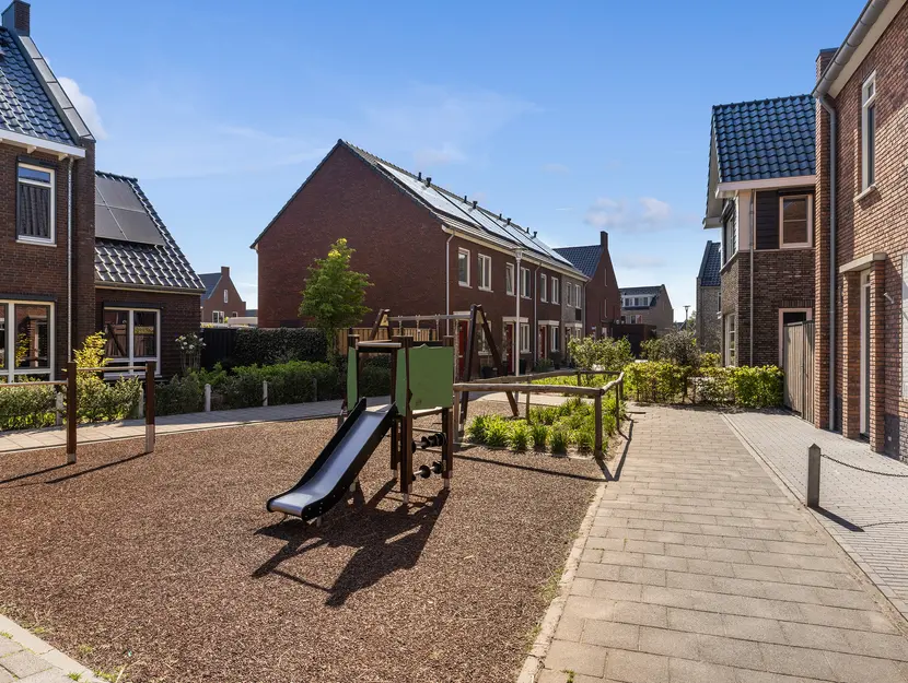 Dorpsomroeper 12, HENDRIK-IDO-AMBACHT