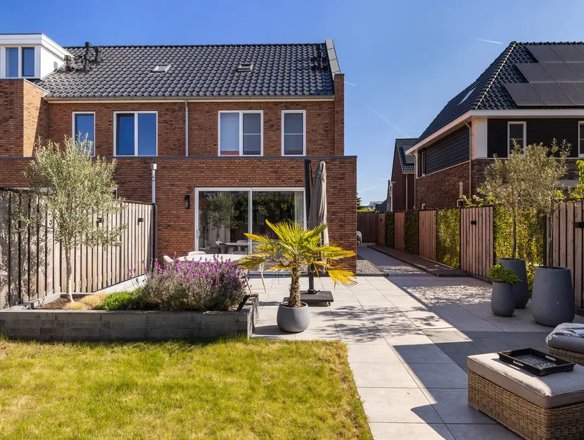 Dorpsomroeper 12, HENDRIK-IDO-AMBACHT