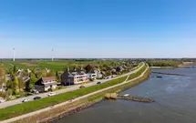 Rivierdijk 199, HARDINXVELD-GIESSENDAM