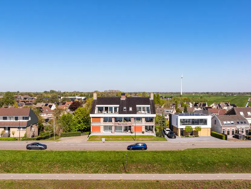 Rivierdijk 199, HARDINXVELD-GIESSENDAM
