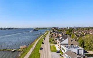 Rivierdijk 199, HARDINXVELD-GIESSENDAM