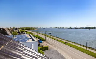 Rivierdijk 199, HARDINXVELD-GIESSENDAM