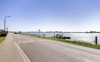 Rivierdijk 245, HARDINXVELD-GIESSENDAM