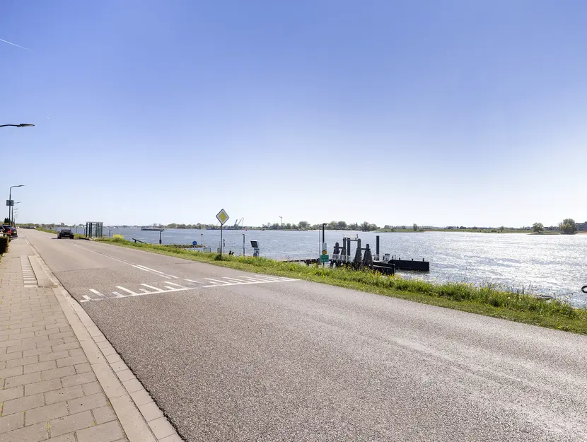 Rivierdijk 245, HARDINXVELD-GIESSENDAM