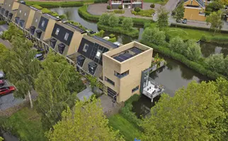 Struisgras 2, HENDRIK-IDO-AMBACHT