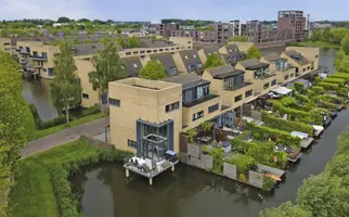Struisgras 2, HENDRIK-IDO-AMBACHT