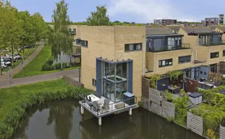 Struisgras 2, HENDRIK-IDO-AMBACHT