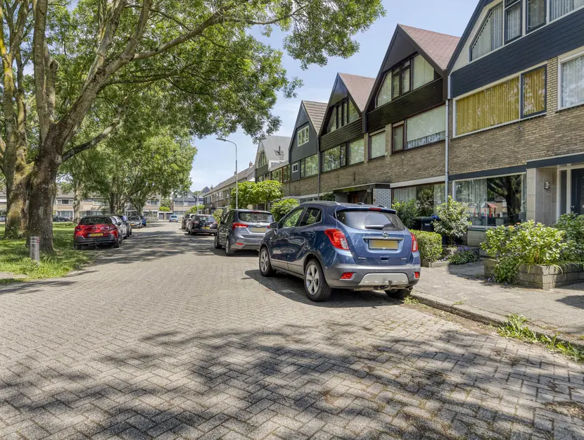 Gerrit van der Veenstraat 30, ZWIJNDRECHT