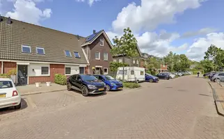 Steur 51, HENDRIK-IDO-AMBACHT