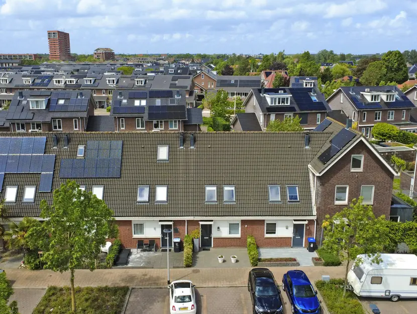 Steur 51, HENDRIK-IDO-AMBACHT