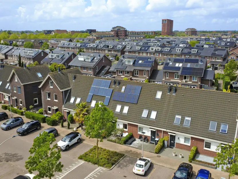 Steur 51, HENDRIK-IDO-AMBACHT