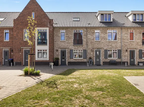 Dorpsomroeper 6