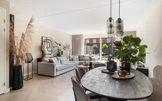 Dorpsomroeper 6, HENDRIK-IDO-AMBACHT