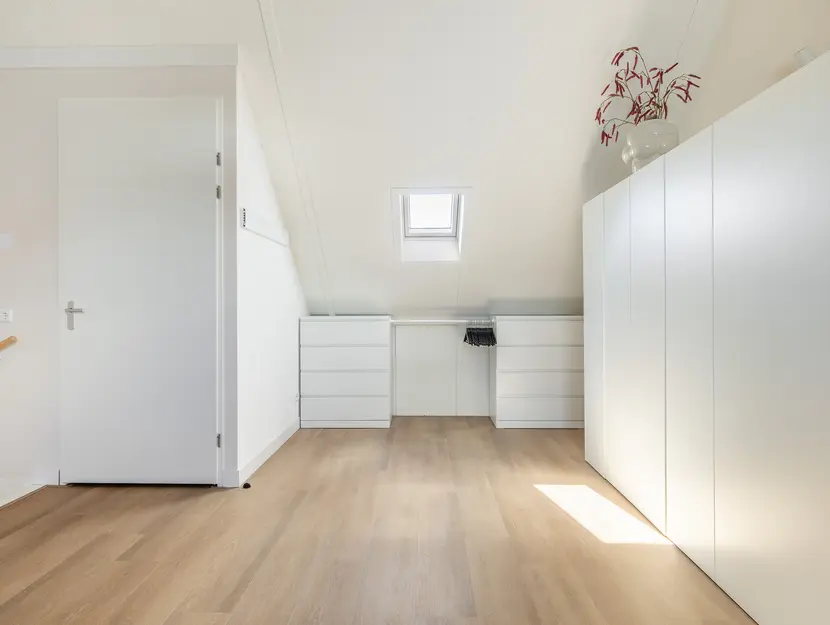 Dorpsomroeper 6, HENDRIK-IDO-AMBACHT