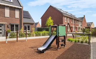 Dorpsomroeper 6, HENDRIK-IDO-AMBACHT