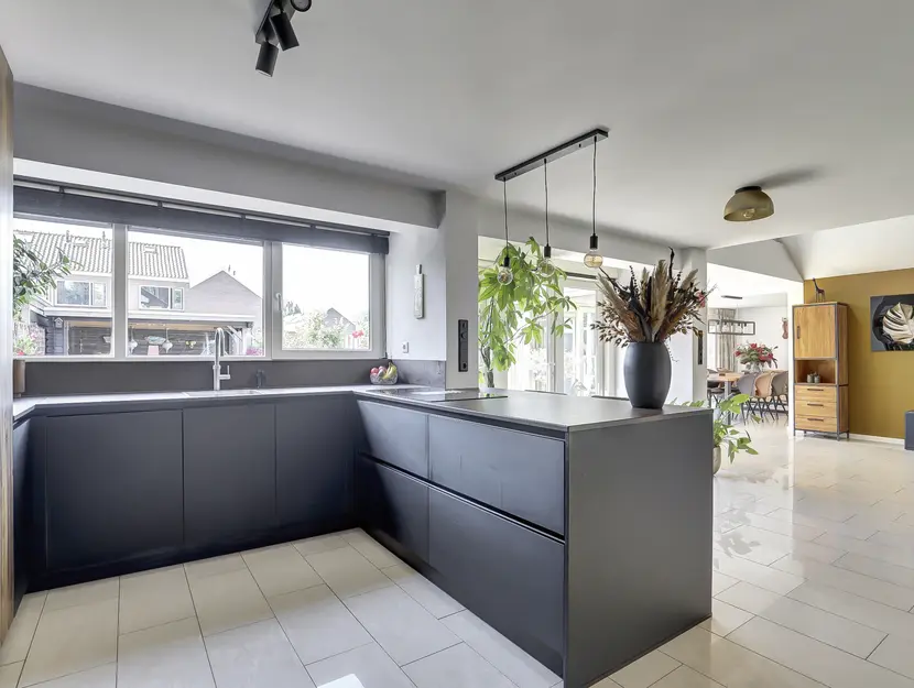 Roerdompstraat 58, ZWIJNDRECHT
