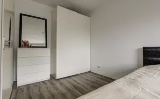Steur 128, HENDRIK-IDO-AMBACHT