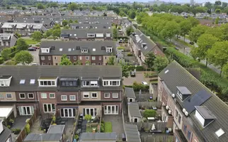 Steur 128, HENDRIK-IDO-AMBACHT