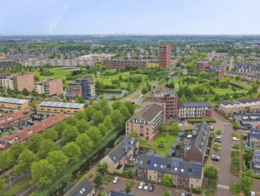 Steur 128, HENDRIK-IDO-AMBACHT