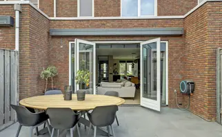 Sikkel 61, HENDRIK-IDO-AMBACHT