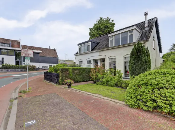 Kerkstraat 48