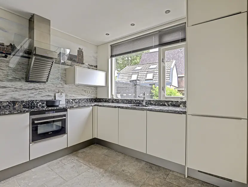 Kerkstraat 48, HENDRIK-IDO-AMBACHT