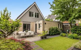 Ferdinand Bolstraat 22, HENDRIK-IDO-AMBACHT