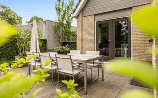 Ferdinand Bolstraat 22, HENDRIK-IDO-AMBACHT