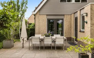 Ferdinand Bolstraat 22, HENDRIK-IDO-AMBACHT