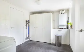 Ferdinand Bolstraat 22, HENDRIK-IDO-AMBACHT